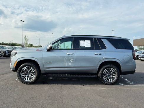 Used 2025 Chevrolet Tahoe Z71 AWD/4WD image 8