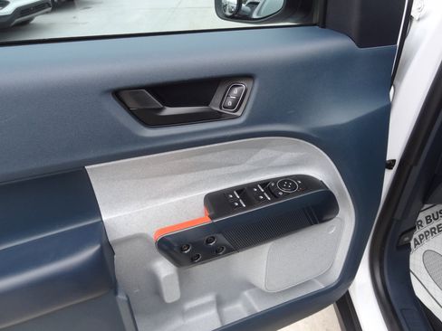 Used 2023 Ford Maverick XLT w/ XLT Luxury Package image 10