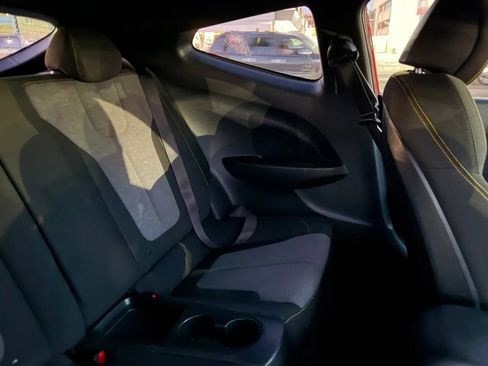 Used 2019 Hyundai Veloster Turbo R-Spec FWD image 34