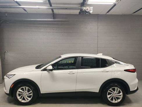 New 2026 Buick Envista Preferred w/ Convenience I Package image 16