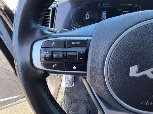 Used 2023 Kia Sportage EX AWD/4WD image 24
