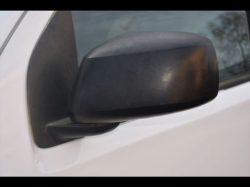 Used 2016 Nissan Frontier SV RWD image 46