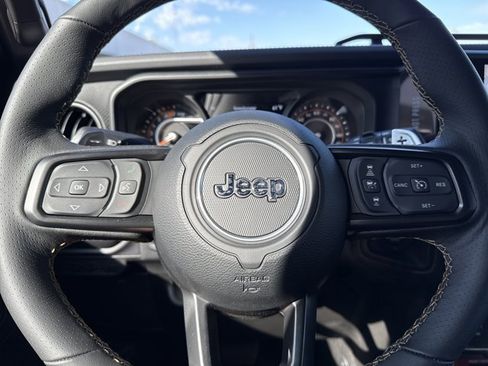 New 2025 Jeep Wrangler Unlimited Rubicon 392 image 20