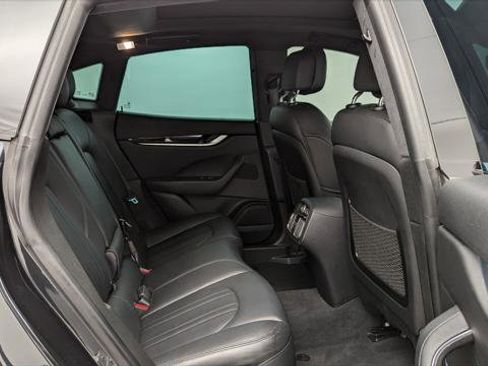 Used 2022 Maserati Levante GT image 18