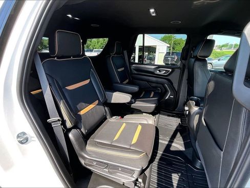 Used 2024 GMC Yukon AT4 AWD/4WD image 27