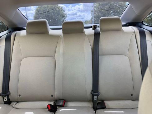 Used 2023 Honda Civic LX image 17
