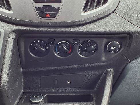 Used 2016 Ford Transit 250 130 Low Roof image 9