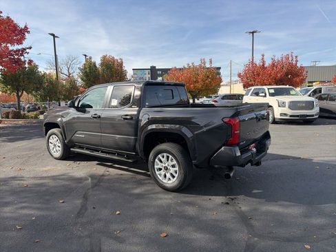 New 2025 Toyota Tacoma SR5 image 3