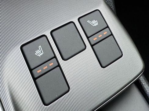 Used 2026 Kia Sportage EX w/ EX Panorama Roof Package image 18