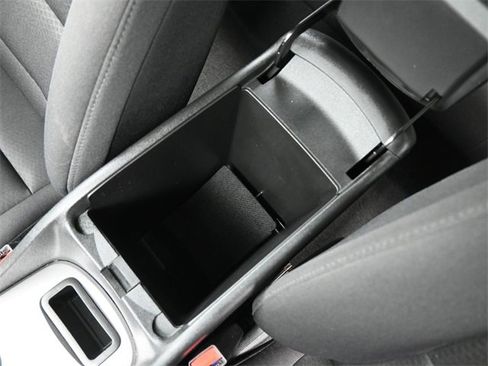 Used 2024 Chevrolet Malibu LT image 18