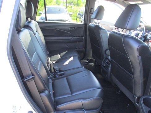 Certified 2023 Honda Passport EX-L image 15