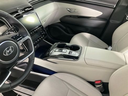 Used 2023 Hyundai Tucson Limited image 12