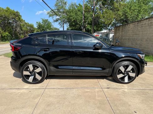 Used 2022 Volvo C40 P8 Recharge Ultimate AWD/4WD image 17