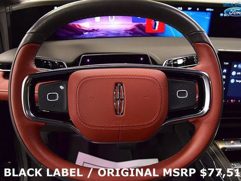 Used 2024 Lincoln Nautilus Black Label image 16