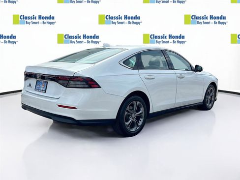 Certified 2023 Honda Accord EX image 8