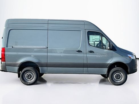 New 2026 Mercedes-Benz Sprinter 2500 image 4