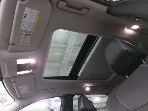 Used 2023 INFINITI QX60 Luxe w/ Performance Audio Package FWD image 31