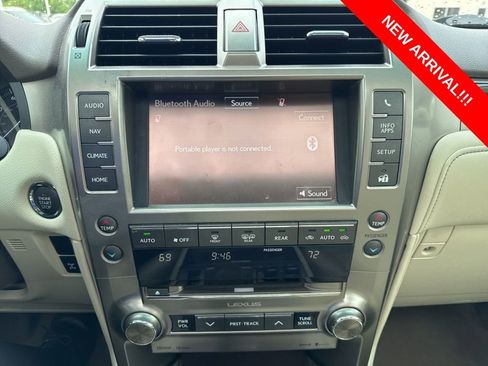 Used 2015 Lexus GX 460 w/ Premium Package AWD/4WD image 9