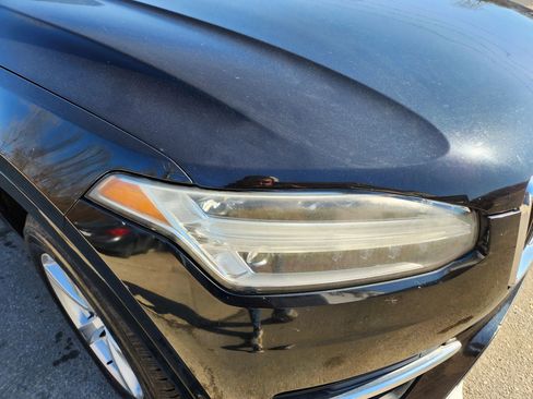 Used 2017 Volvo XC90 T5 Momentum w/ Vision Package image 4