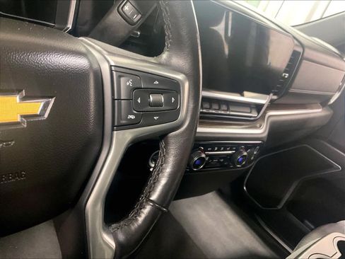 Used 2022 Chevrolet Silverado 1500 LT image 23