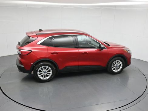 Used 2022 Ford Escape SE image 41