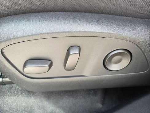 New 2026 Chevrolet Traverse LT w/ Driver Confidence Package image 16