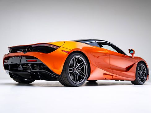 Used 2018 McLaren 720S Performance image 5