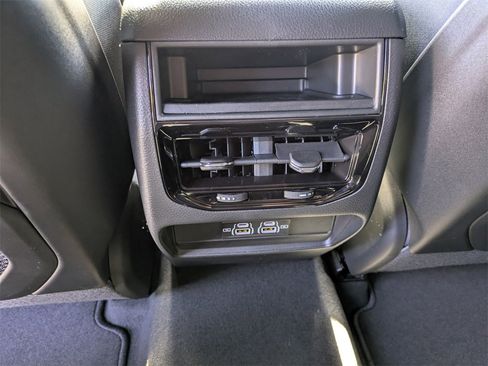 New 2025 Jeep Grand Cherokee Laredo image 26