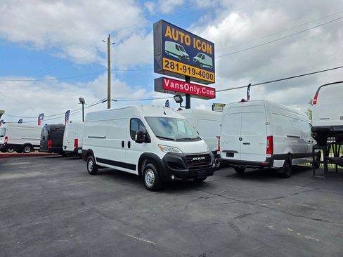 Used 2025 RAM ProMaster 3500 w/ Convenience Group FWD image 25