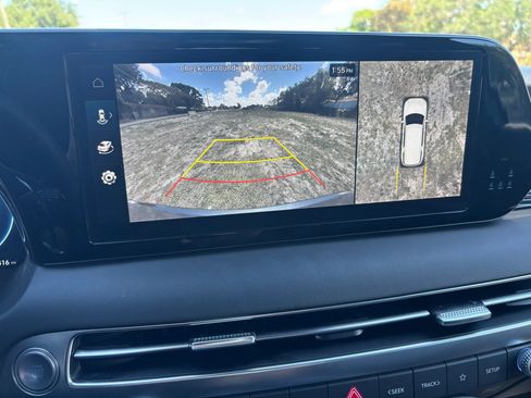 Used 2024 Hyundai Palisade Calligraphy image 18