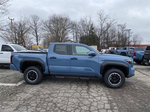 New 2026 Toyota Tacoma TRD Off-Road image 2