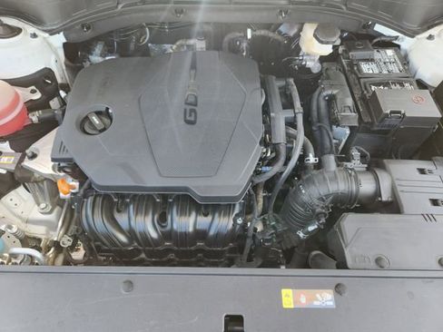 Certified 2023 Kia Sorento LX FWD image 31