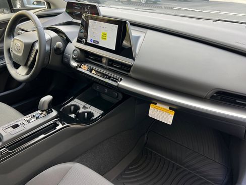 Certified 2026 Toyota Prius LE image 14