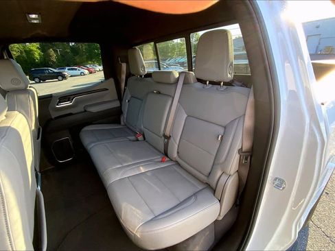 Used 2025 GMC Sierra 1500 SLT w/ SLT Premium Plus Package image 20