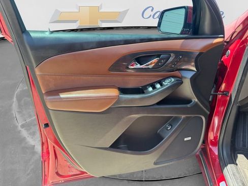 Certified 2019 Chevrolet Traverse High Country AWD/4WD image 8