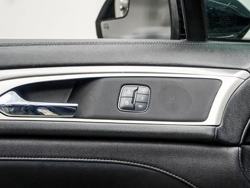 Used 2017 Lincoln MKZ Premiere image 29