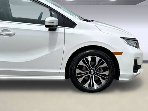 Certified 2025 Honda Odyssey Elite image 36