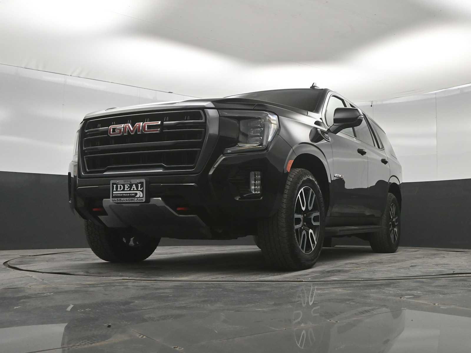 Used 2024 GMC Yukon AT4 AWD/4WD image 34