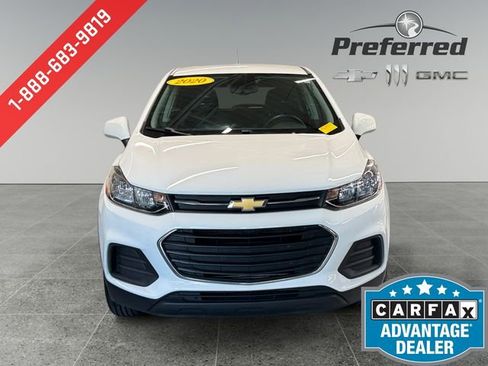 Used 2020 Chevrolet Trax LS w/ Tint and Cruise Package AWD/4WD image 12