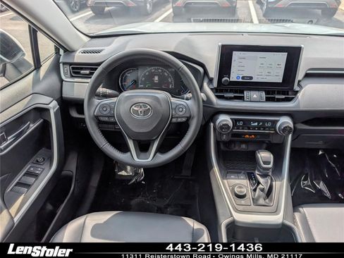 Used 2024 Toyota RAV4 XLE Premium AWD/4WD image 17