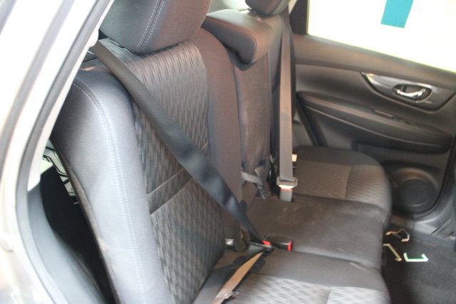 Used 2020 Nissan Rogue S AWD/4WD image 9