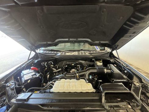 Used 2023 Ford F150 Lariat w/ Equipment Group 502A High AWD/4WD image 18