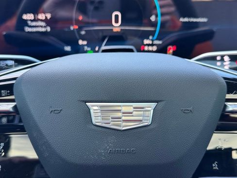 New 2026 Cadillac Optiq Sport 1 image 24