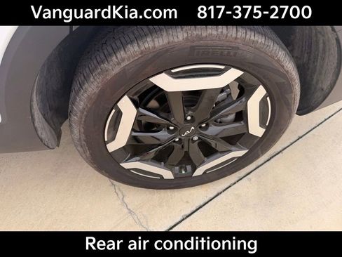 Used 2024 Kia Telluride S w/ S Sunroof Package AWD/4WD image 9