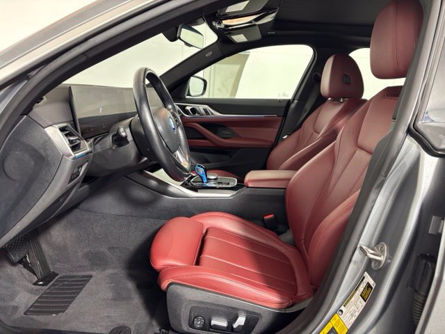 Used 2022 BMW i4 eDrive40 w/ Premium Package RWD image 11