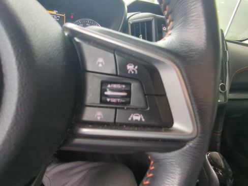 Used 2019 Subaru Crosstrek 2.0i Limited w/ Moonroof Package AWD/4WD image 14