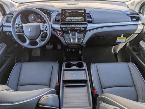 New 2026 Honda Odyssey Touring image 16