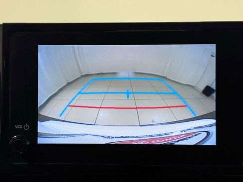 Certified 2023 Toyota Corolla LE image 25