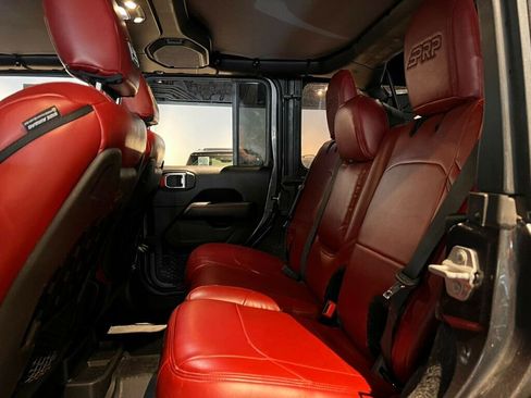 Used 2019 Jeep Wrangler Unlimited Rubicon image 13