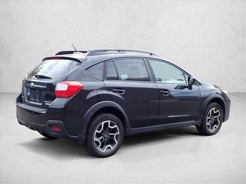 Used 2017 Subaru Crosstrek 2.0i Premium AWD/4WD image 13